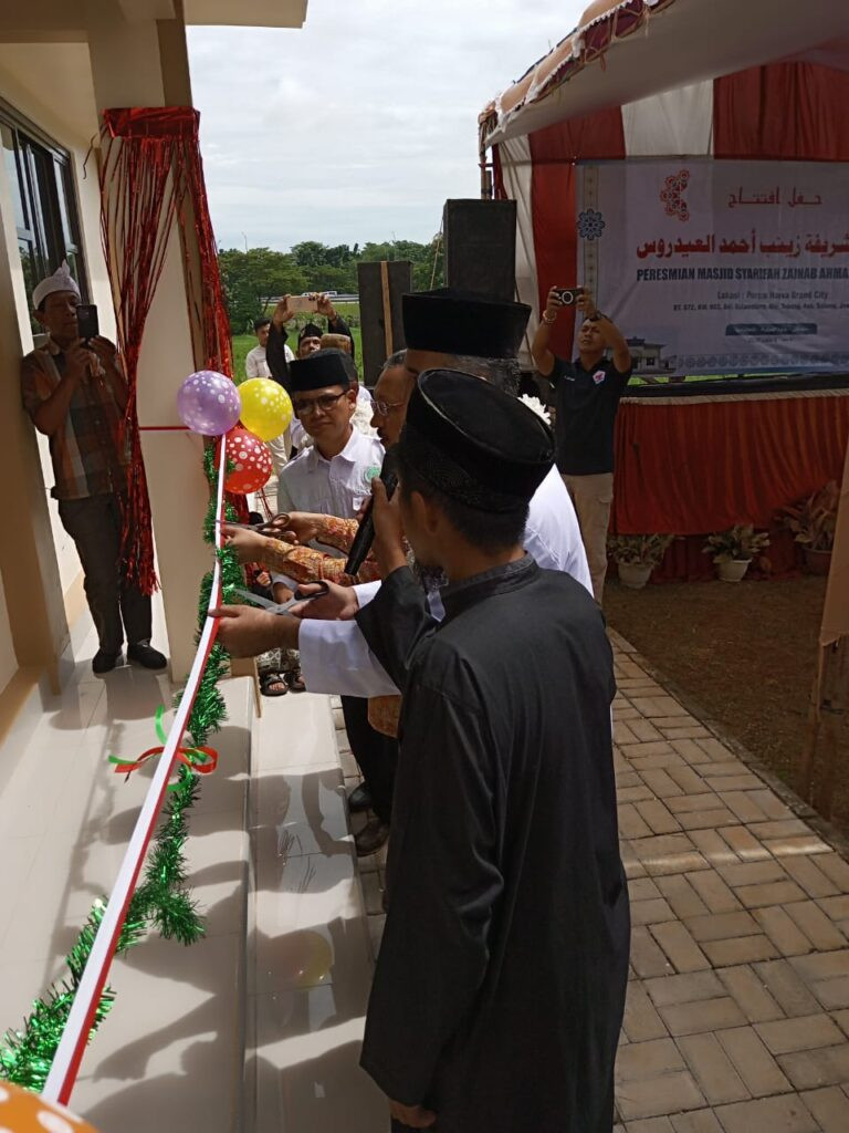 Peresmian Masjid Syarif Zainab Ahmad Alaydrus, Donatur Saudi Arabia Salurkan Bantuan Sosial