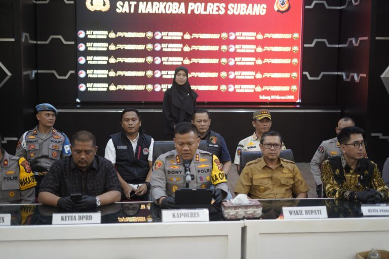 Polres Subang Tegas Ungkap Miras Oplosan Maut, Sembilan Warga Meninggal Dunia