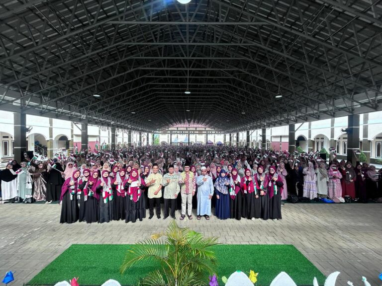 1.500 Ummahat Padati As-Syifa, Kang Akur Ajak Subang Perkuat Iman dan Kebersamaan