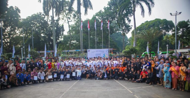 HJB ke-544: Dedie Rachim ‘Obral’ Penghargaan, Tegaskan ASN Tak Boleh Pangku Tangan!