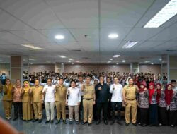Peserta dan pimpinan daerah Kota Bogor dalam acara tebus ijazah 2026.