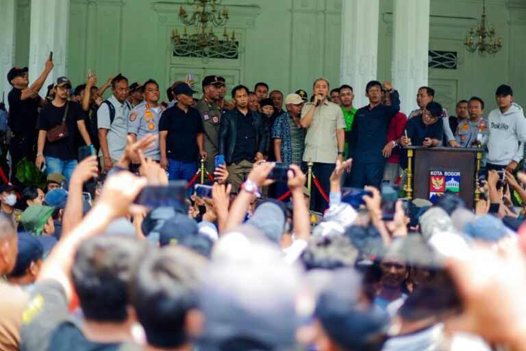 Dedie Rachim Pastikan Perda Penataan Angkot Kota Bogor Tak Bisa Dihapus