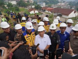 Ketua DPRD Kota Bogor dan Wali Kota Bogor meninjau progres trase baru Batutulis Bogor.