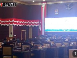Rapat Paripurna DPRD Kota Bogor pembahasan Raperda Perparkiran dan Kota Cerdas.